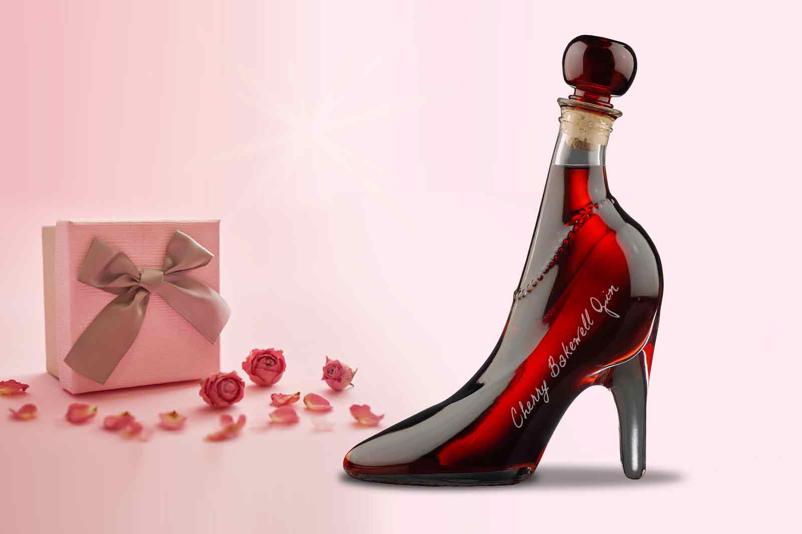 Lady Shoe with Cherry Bakewell Gin - Image 2